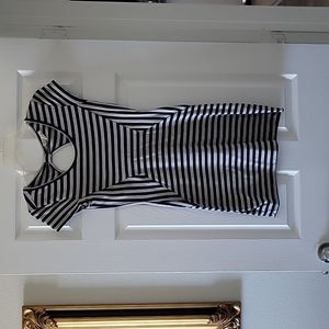 Striped mini with back keyhole cutout